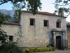 Fachada de la capilla.